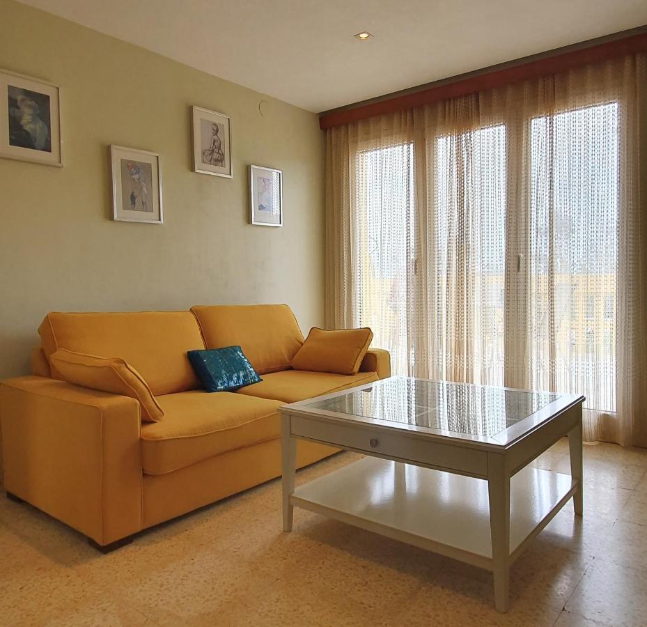 Apartamento Apartament Mia Deltebre Exterior foto